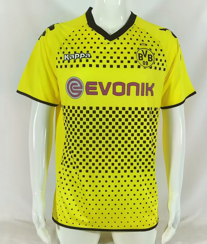 11-12 Dortmund home